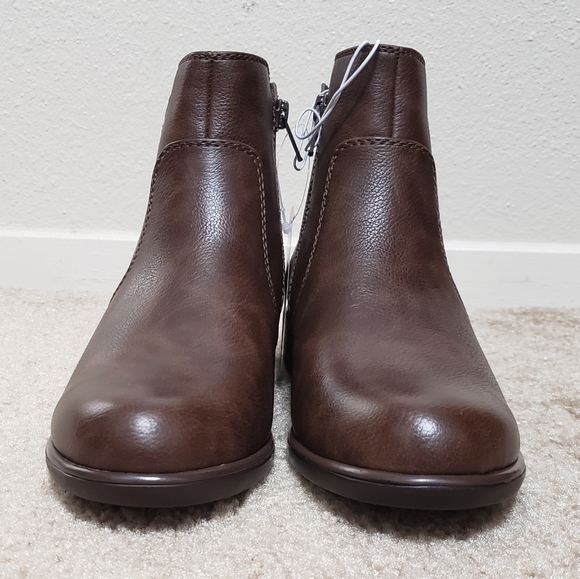 NWT Yuu Brina zip bootie - Picture 3 of 10